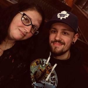 Meet your Posher, Nick